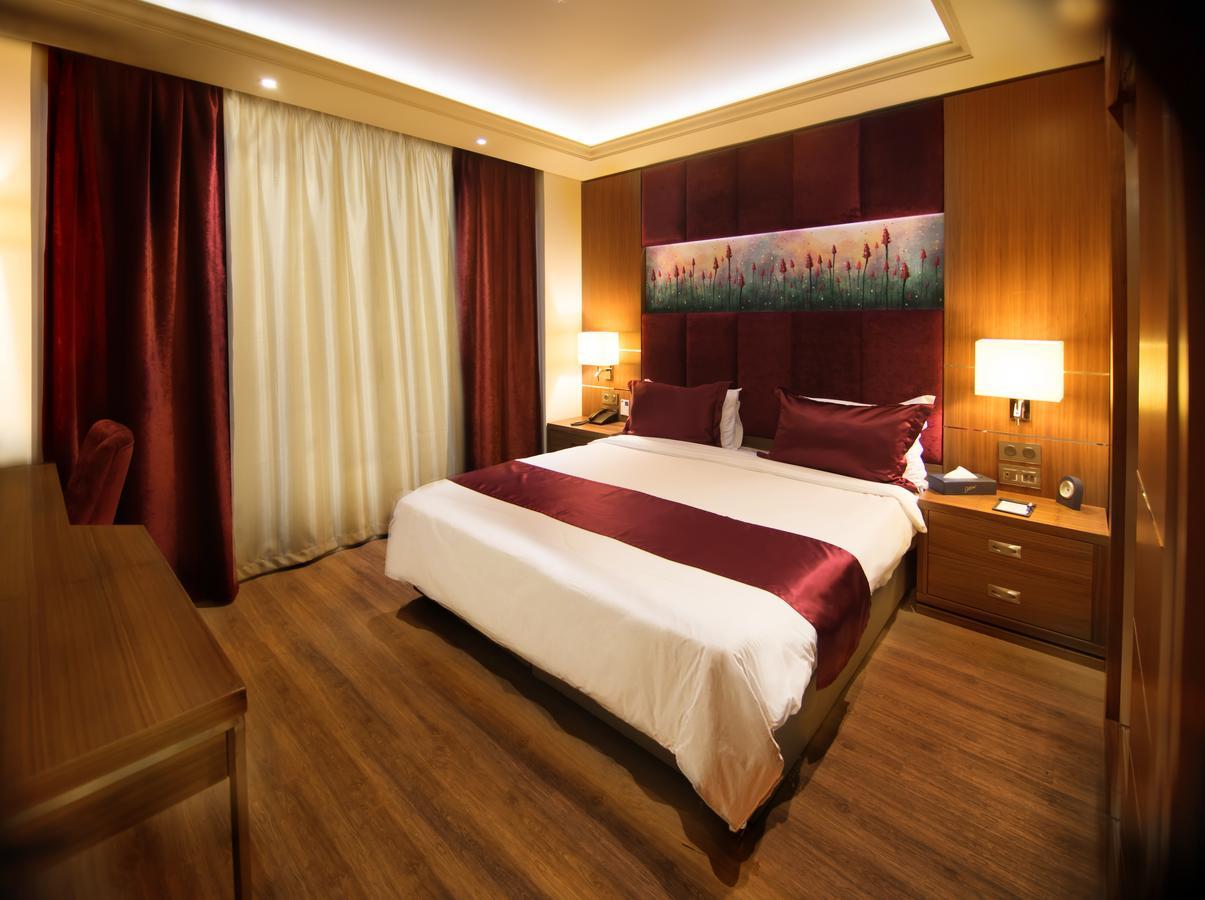 Gems Hotel Bejrút Kültér fotó