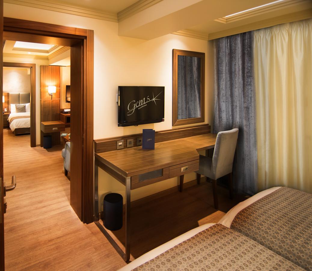 Gems Hotel Bejrút Kültér fotó